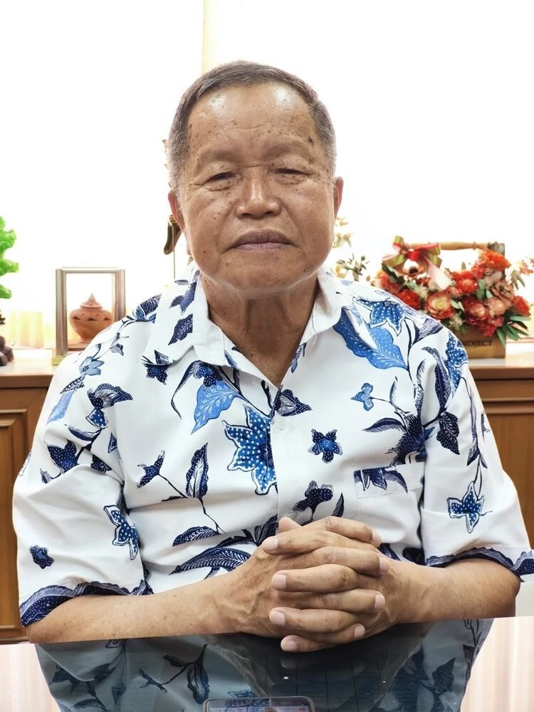 เจน 2 'ธงชัย' แพ็กคู่สู้ 'เดชรัต' ซุ้มผึ้งหลวง ทะลวงส้มยึด อบจ.นนท์