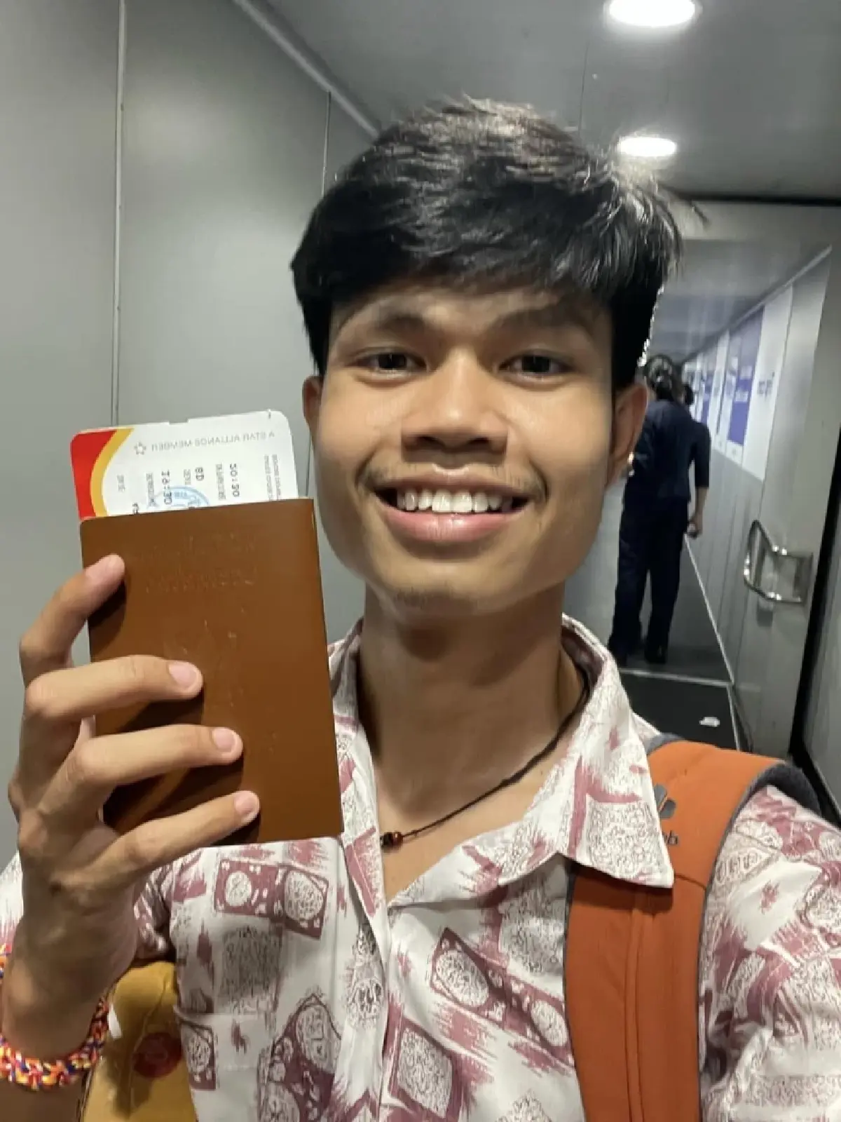 ส่งวิญญาณ ฮลุน โซโล่ เคลื่อนร่างสู่เมรุวัดรังษีชัชวาลย์ กาฬสินธุ์