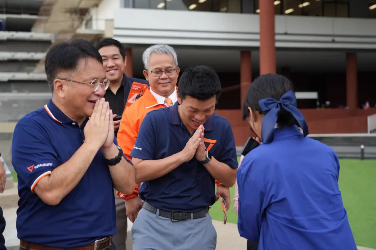 'เดชรัต' ควง 'เท้ง' ช่วยหาเสียงนายก อบจ.นนทบุรี ชู 5 นโยบายการศึกษา