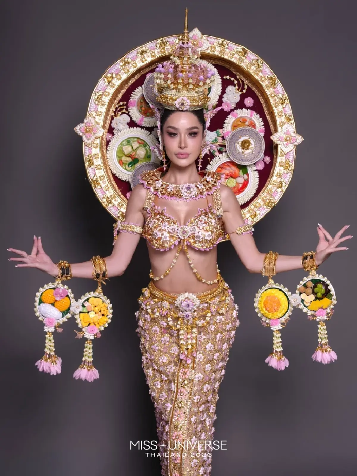 ไม่พลิกโผ 'ขนม-ทารีน่า โบเทส' คว้ามงกุฎ Miss Universe Thailand 2026