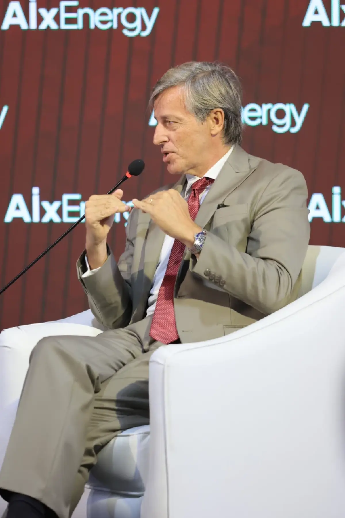 ‘กรุงเทพธุรกิจ’ ร่วมเวที ‘GASTECH 2026’ ถกพลังงานยุคเอไอ เตรียมพร้อมรับดาต้าเซ็นเตอร์