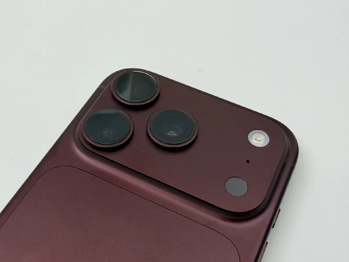 จับเครื่องจริงก่อนวางขาย 'iPhone 18 Pro' สีไหนดี ฟีเจอร์ใหม่ไหนโดน?