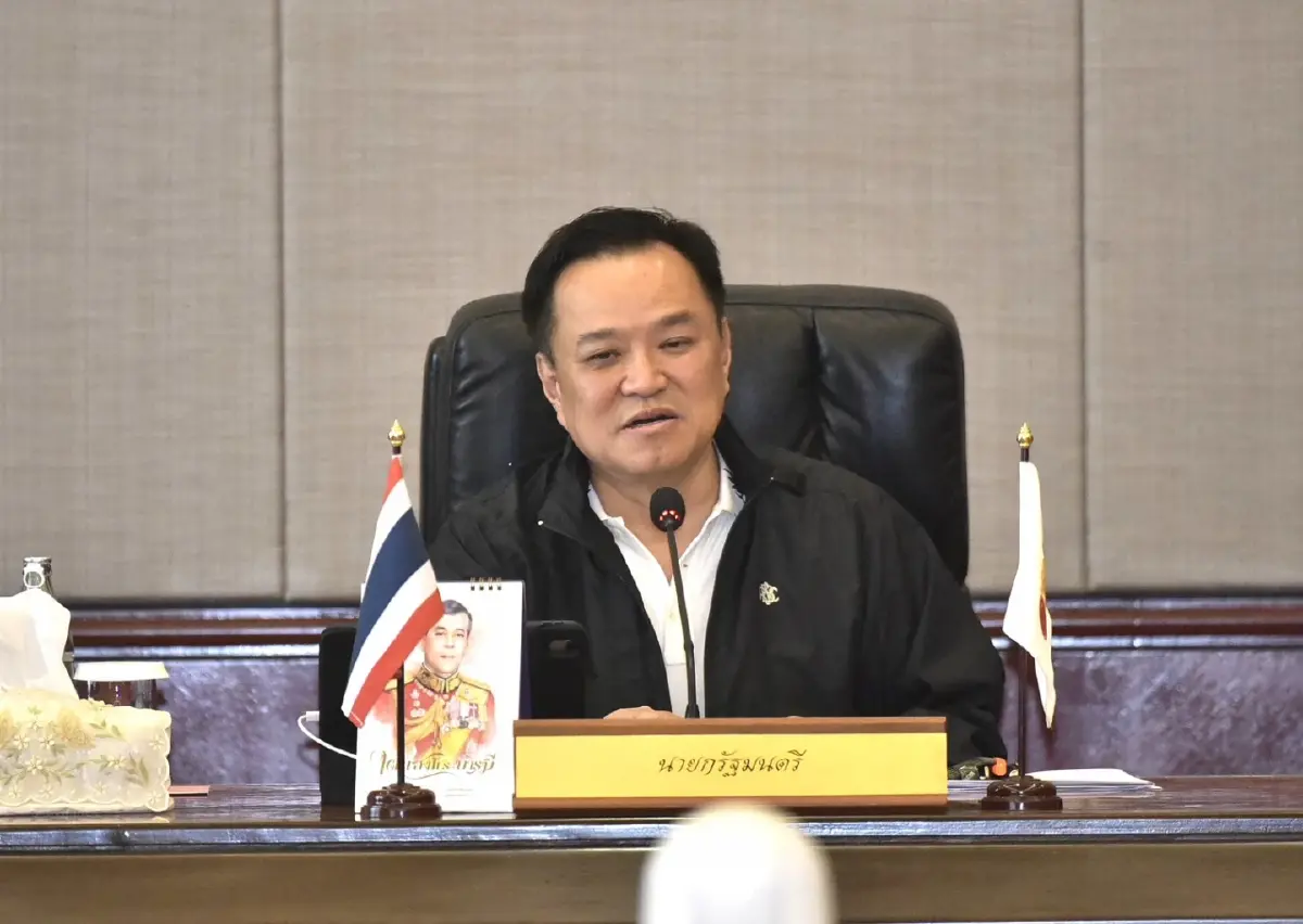 พลังเงียบเขย่าแต้ม ‘3 ก๊ก’ ภท.ร่วงหนัก-พท.รอฟื้นถอนรัฐบาล