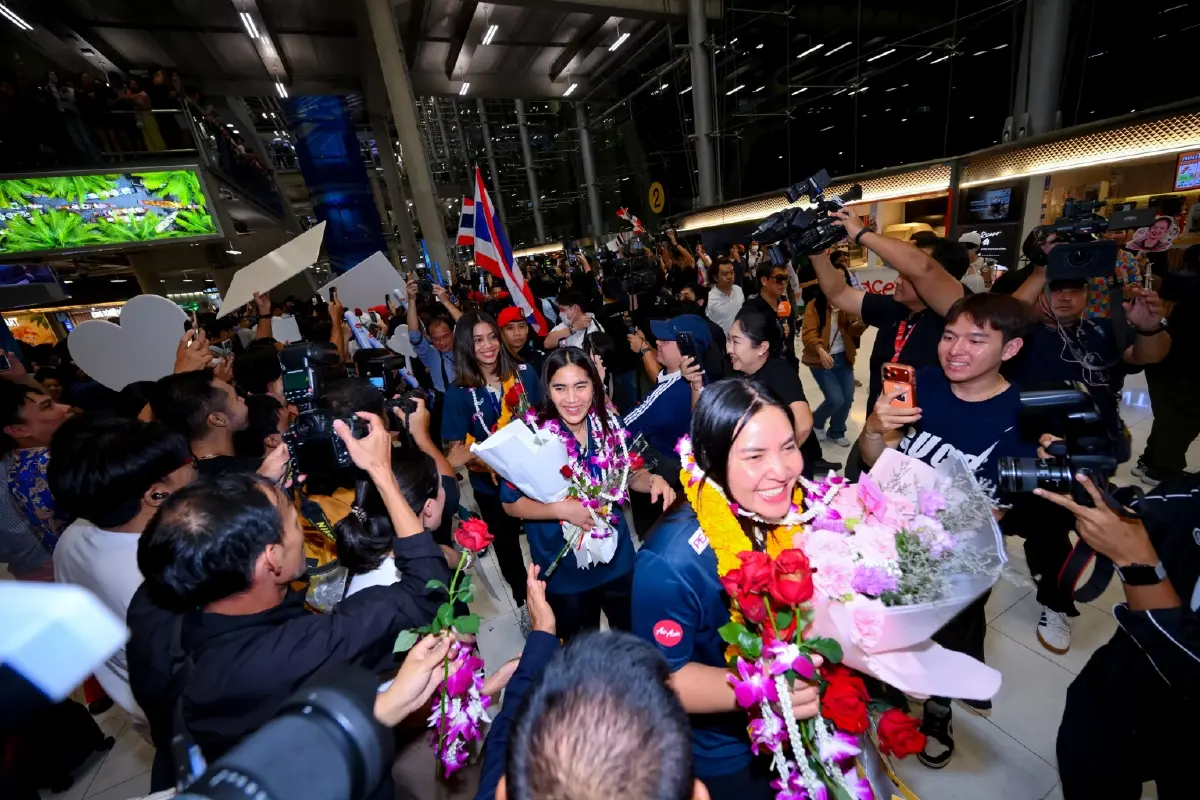 เอส โคล่า ร่วมแสดงความยินดีทัพลูกยางสาวไทยสร้างประวัติศาสตร์ คว้าแชมป์เอเชีย 2026