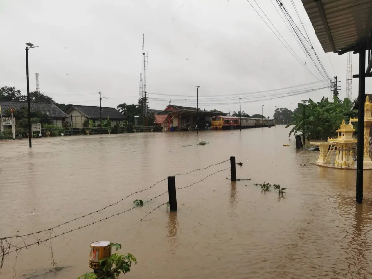 รฟท. แจ้งปิดทางสายตะวันออกเพิ่มเติม หลังฝนตกหนักต่อเนื่อง