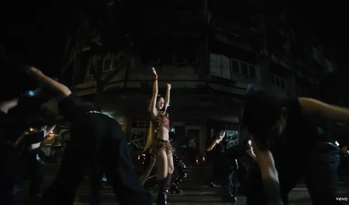 'ลิซ่า LISA' ปล่อย MV 'SaWaDiKa' ขน Soft Power ไทยกระแทกตาคนทั้งโลก