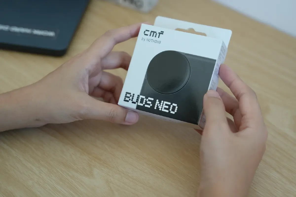 กะทัดรัด เสียงจัดเต็ม! รีวิว 'CMF Buds Neo' หูฟังพลังเบส ราคายิ่งเดอะเบสต์