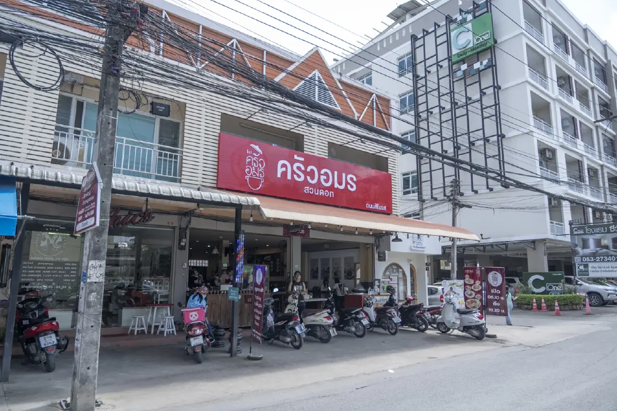 เปิดร้านในซอยลึกเงียบๆ แต่มีรายได้แตะ ‘20 ล้าน’ ทำ 6 แบรนด์ ดักลูกค้าทุกมุม-ทางไหนก็ร้านเรา!