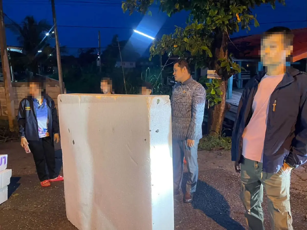 อยุธยาต้องรอด! 6 อำเภอจมหมื่นหลัง 'สส.ภูมิใจไทย' ลุยแจกโฟมสู้ภัย