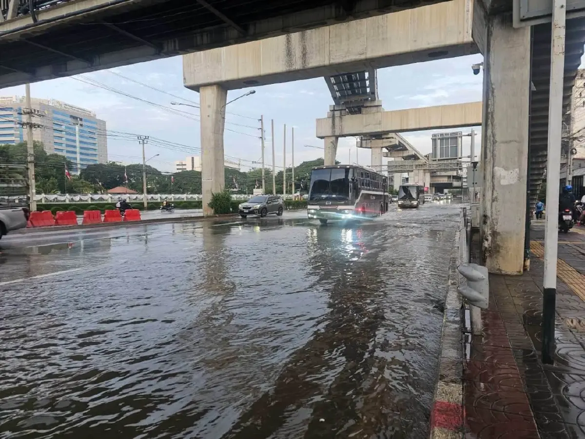 ฝนไม่ตก แต่น้ำไม่ลด อัปเดตพื้นที่น้ำท่วมขัง กทม. และปริมณฑล ล่าสุด