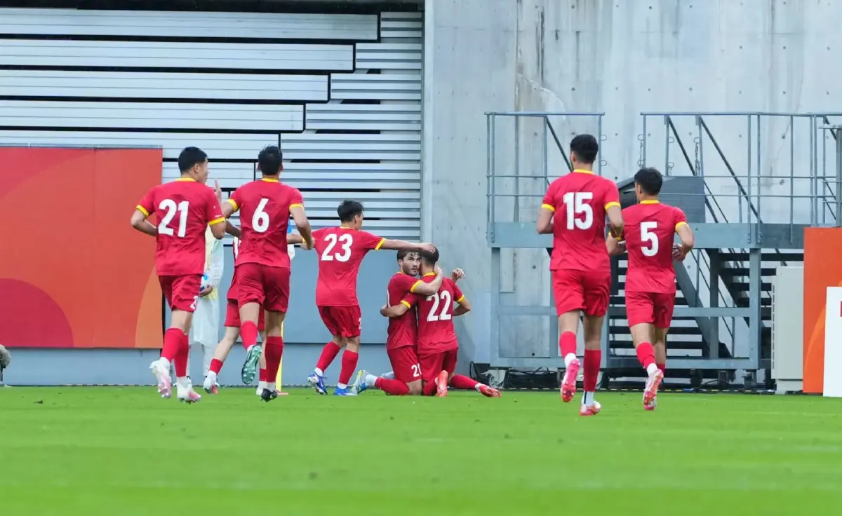 ผลบอล ทีมชาติไทย พลิกชนะ คีร์กีซสถาน 3-2 ประเดิมสนามเอเชียนเกมส์ 2026