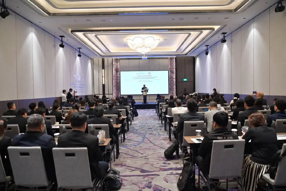 สนพ. ดัน 'รถ EV ราชการ' ปักธง Net Zero 2050 แก้ปมจัดซื้อสปีดการเปลี่ยนผ่าน