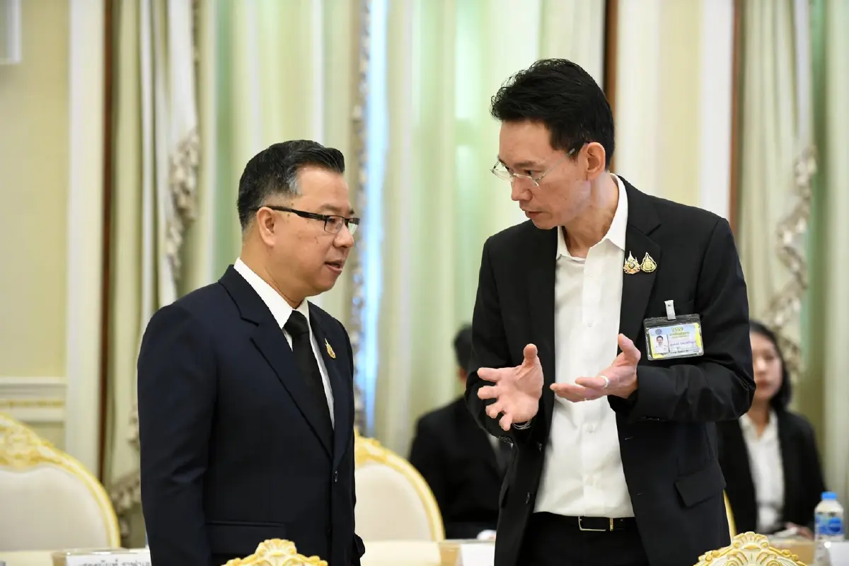 อนุทิน เปิดประชุมบอร์ดนโยบายดาต้าเซ็นเตอร์นัดแรก ชี้รัฐเร่งวางระเบียบ-สร้างสมดุลศก.ดิจิทัล