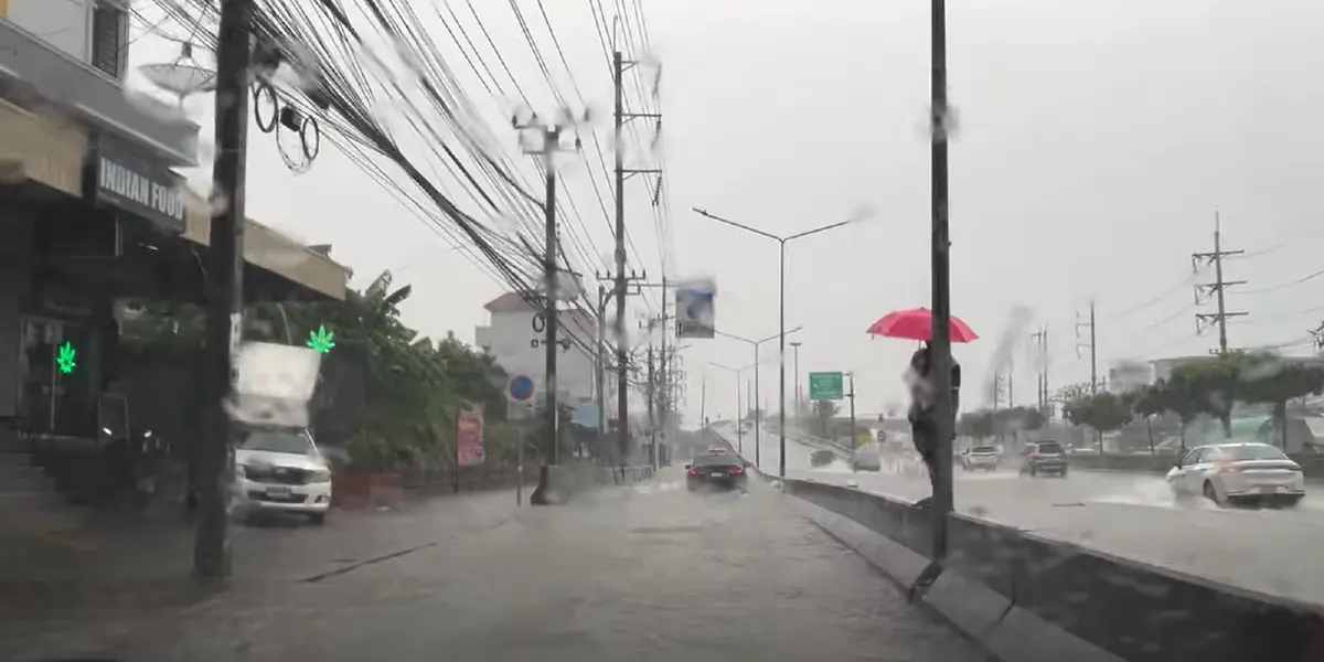 วิกฤตจ่อทะลัก! 'ชัชชาติ' สั่งสปีดด่วน เตรียมประกาศภัยพิบัติ 50 เขต กทม.