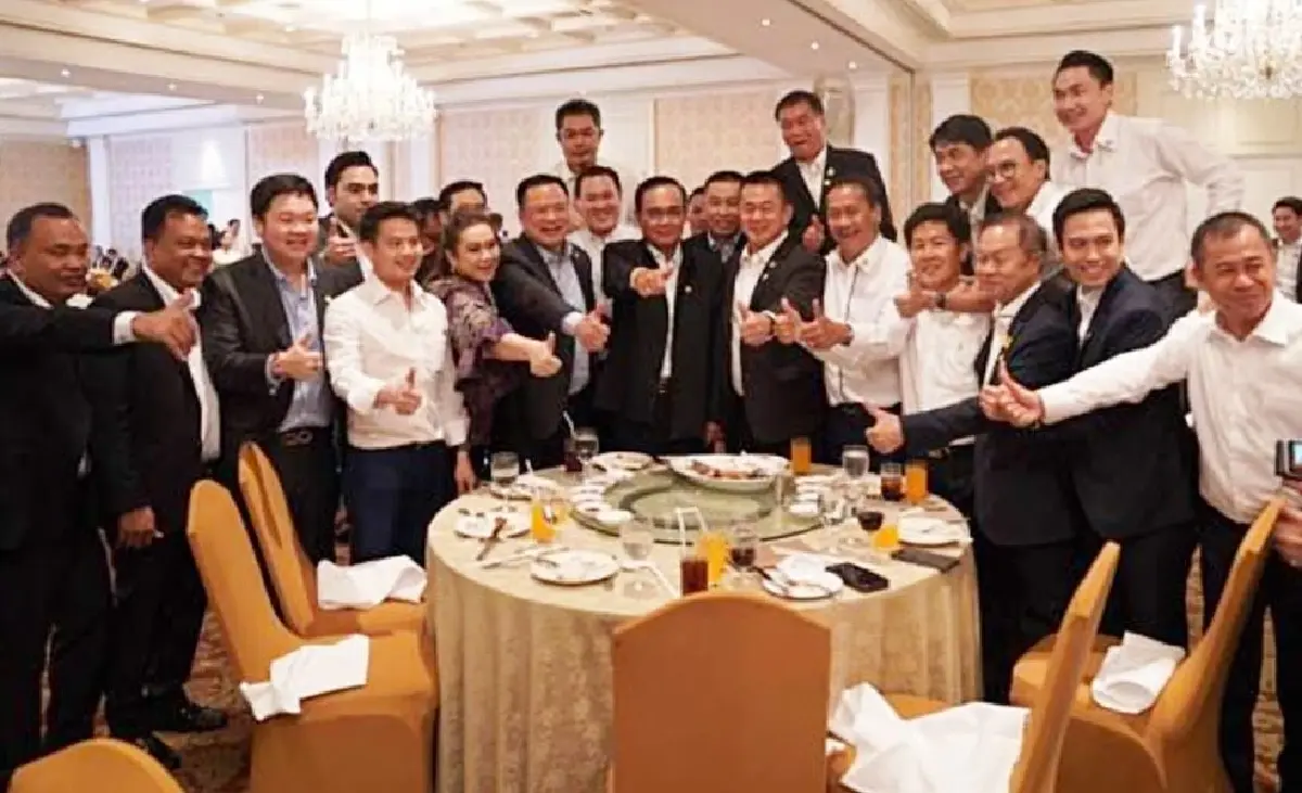 ย้อนรอย ‘ดินเนอร์พรรคร่วมรัฐบาล’ วาระ‘อนุทิน 2’ บนโต๊ะอาหาร ?