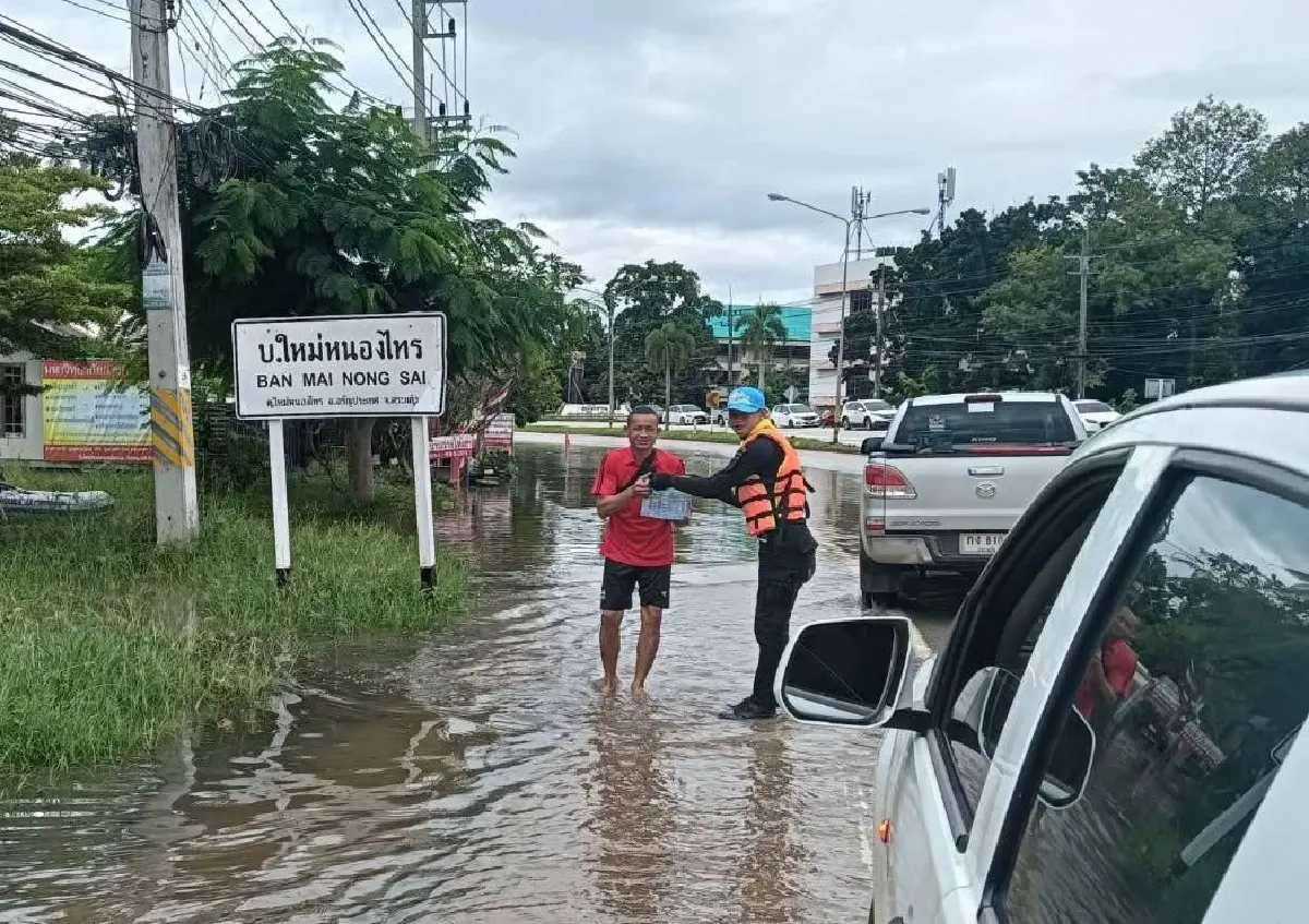 สระแก้วน้ำท่วม กกล.บูรพา ส่งทหารช่วยเหลือผู้ประสบอุทกภัย