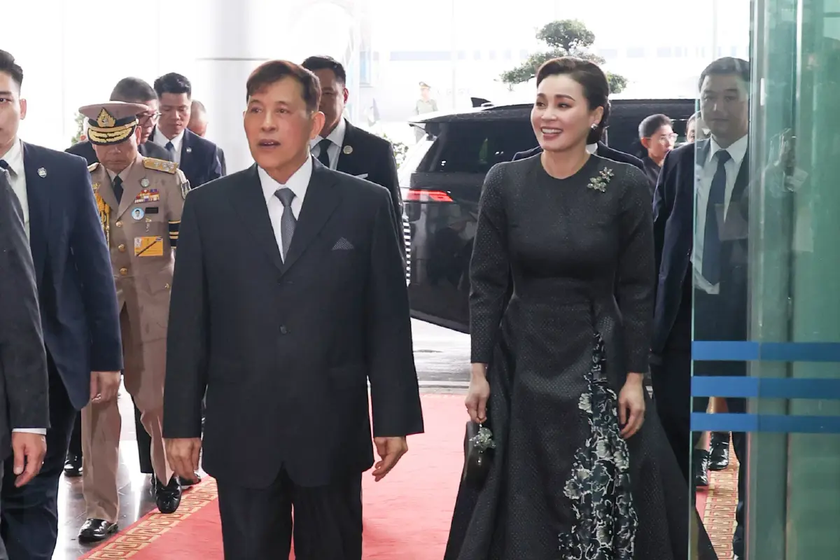 ในหลวง-พระราชินี เสด็จฯ เยือนสาธารณรัฐสังคมนิยมเวียดนาม อย่างเป็นทางการ