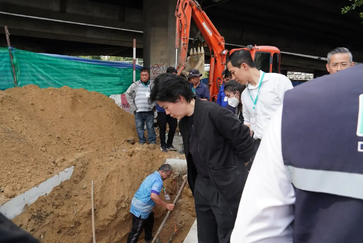 ลุยต่อวันที่ 2 'พลังงาน' ปักหลักพระราม 3 ขุดหาจุดน้ำมันรั่ว เร่งคุมสถานการณ์
