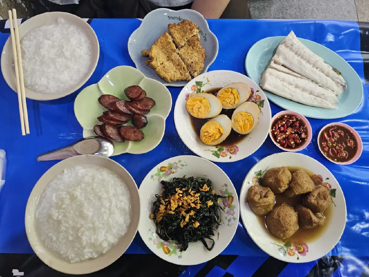 'ข้าวต้มกุ๊ยตรอกโรงโคม'  สูตรแต้จิ๋วโบราณ อร่อยใน 'ตำนาน 50 ปี'