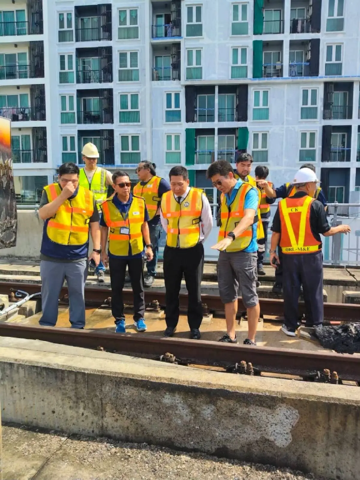 'ภัทรพงศ์' รุดตรวจ MRT เตาปูน ไฟลัดวงจร เร่งซ่อมลุ้นเปิดเช้านี้