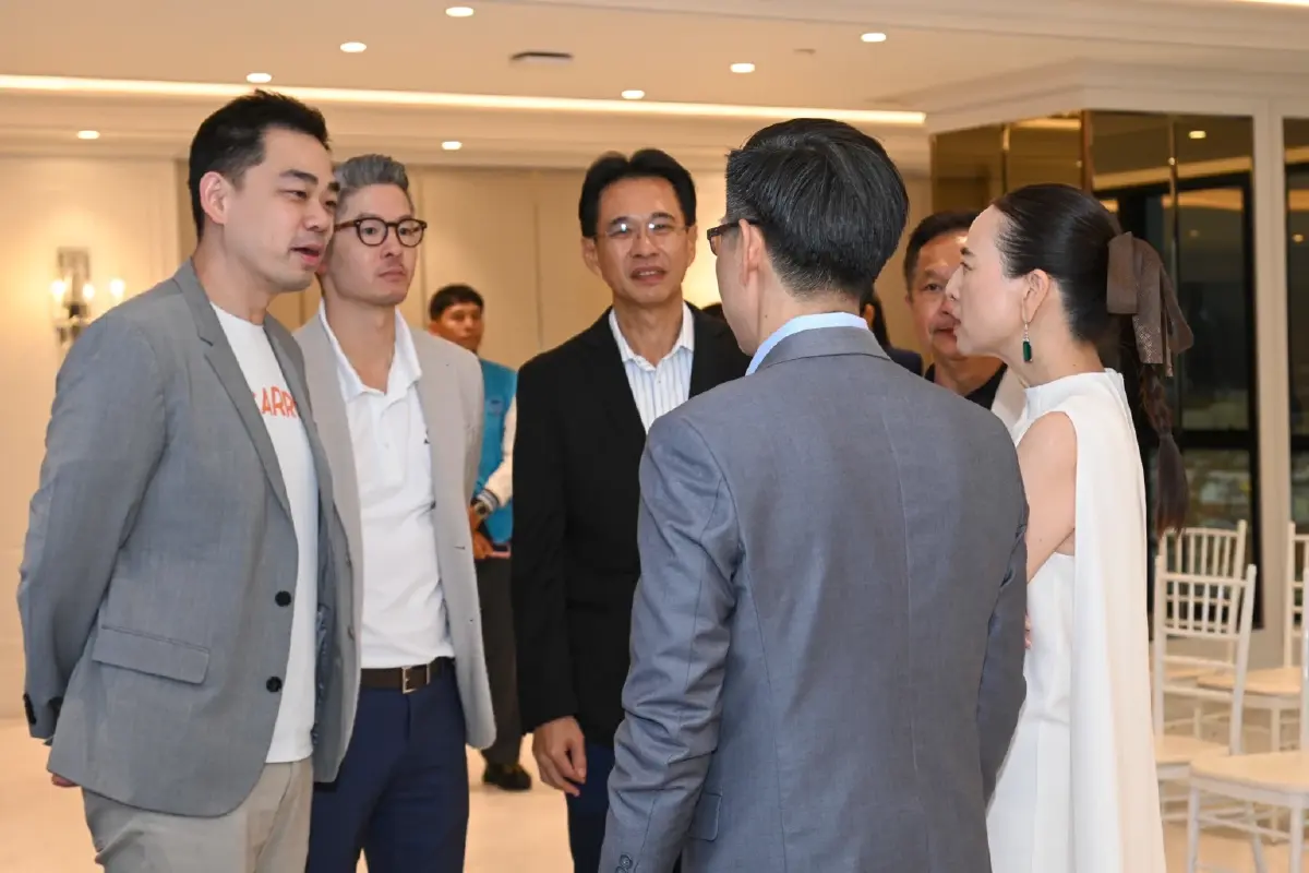 มาดามแป้ง จับมือ Mr. Aaron ผนึก MTI x CARRO สิงคโปร์ สร้าง EV Ecosystem ในไทยครบวงจร