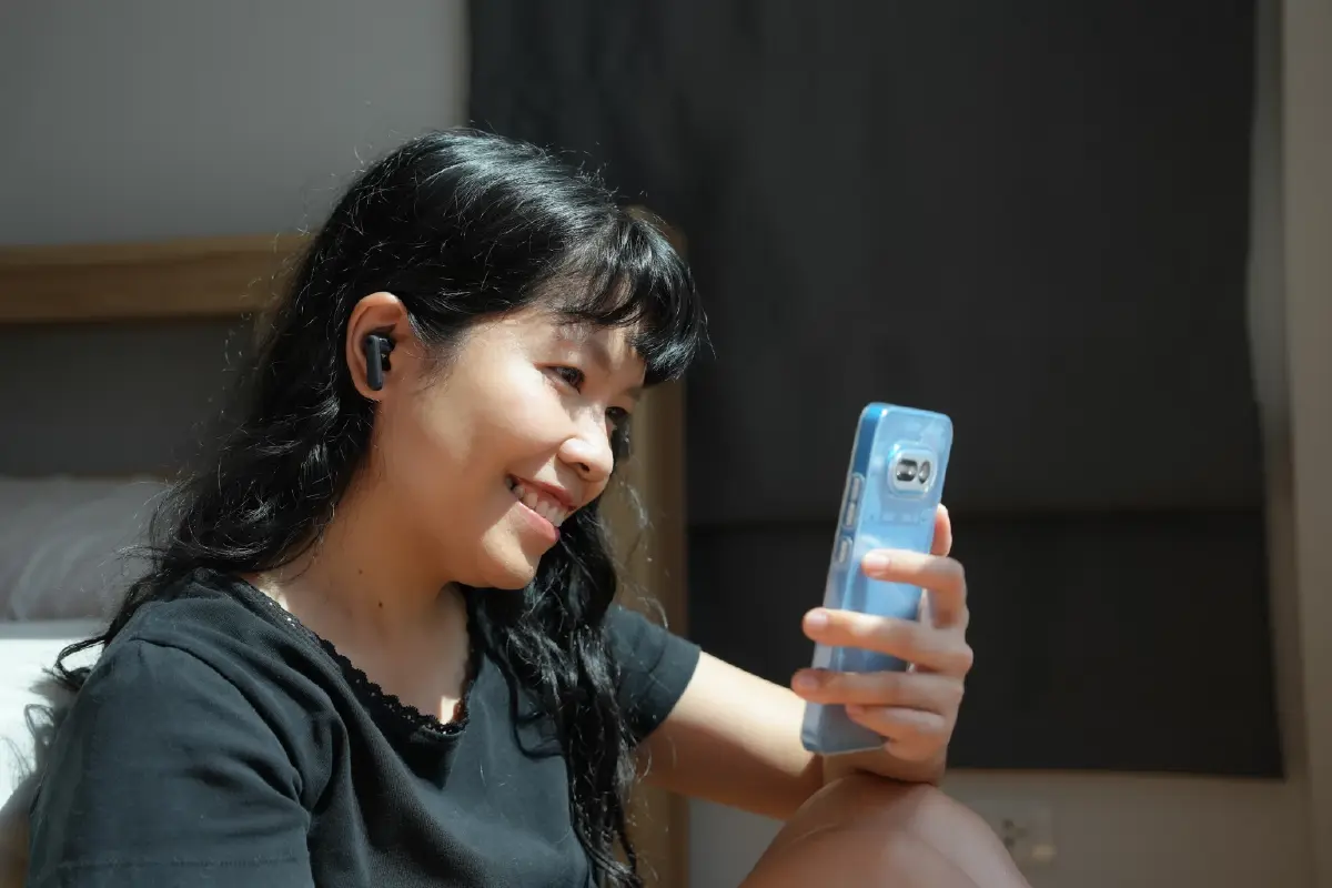 กะทัดรัด เสียงจัดเต็ม! รีวิว 'CMF Buds Neo' หูฟังพลังเบส ราคายิ่งเดอะเบสต์