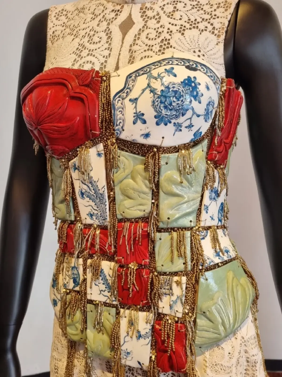 นิทรรศการ Art & Bali : ร่างกายบันทึกความจำ งานคราฟต์เล่าเรื่องราว