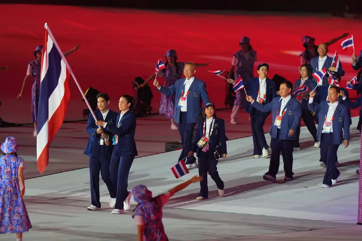 เปิดฉากแล้ว! พิธีเปิดเอเชียนเกมส์ 2026 'ทัดดาว-เฉลิมฉาน' ถือธงชาติไทยนำขบวน