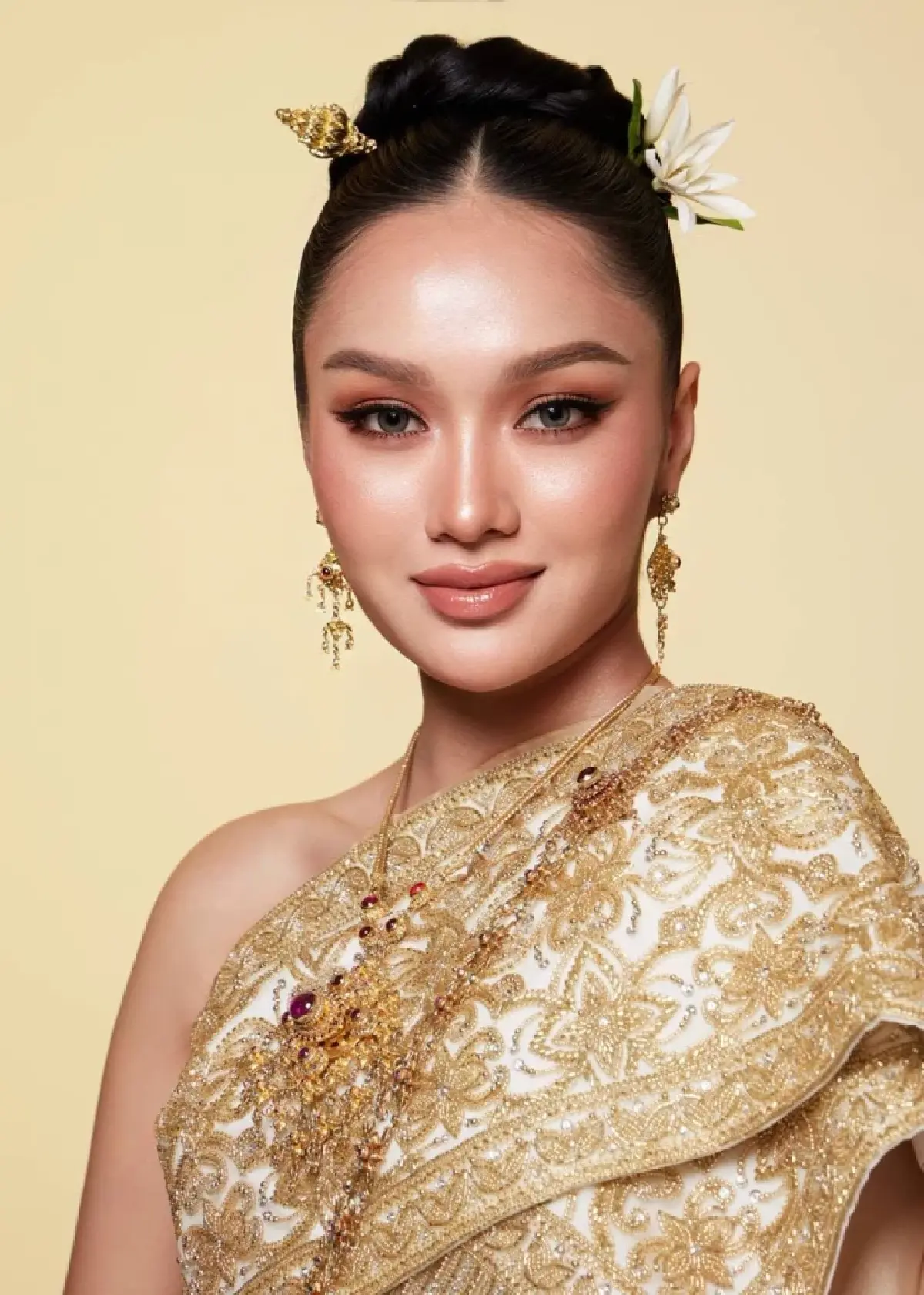 LIVE มงลง เชียร์ น้ำผึ้ง กานต์ธีรา ถ่ายทอดสด Miss World 2026 รอบตัดสิน
