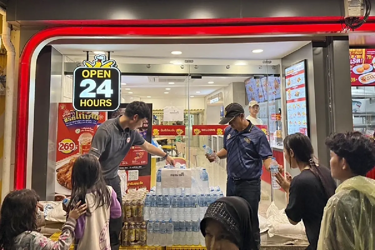 ซีพีเอฟ เร่งส่งเสบียง ตั้งโรงครัวบรรเทาทุกข์ผู้ประสบภัยน้ำท่วม