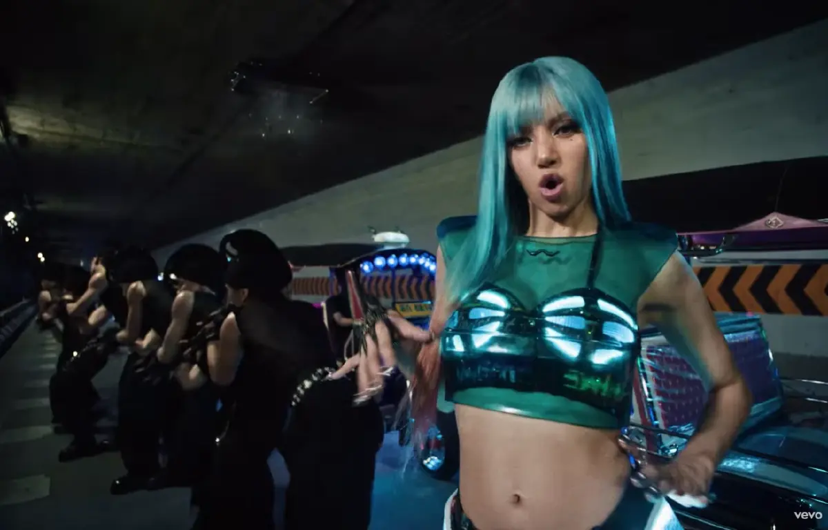 'ลิซ่า LISA' ปล่อย MV 'SaWaDiKa' ขน Soft Power ไทยกระแทกตาคนทั้งโลก