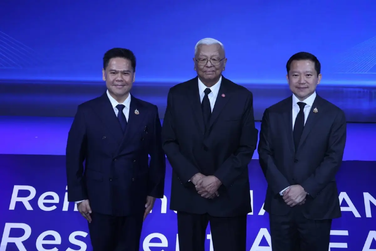 'วราวุธ' ยก 'ปรัชญาเศรษฐกิจพอเพียง'  คู่ AI² ดัน อุตสาหกรรมไทย แก้ปัญหา K-Shaped