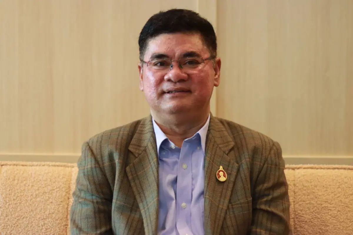 อดีตผู้พิพากษา เตือนปูดสำนวนคดีโกง สว.เสี่ยงผิดกฎหมาย แนะเอกสิทธิ์ สส.ลุยศึกซักฟอก