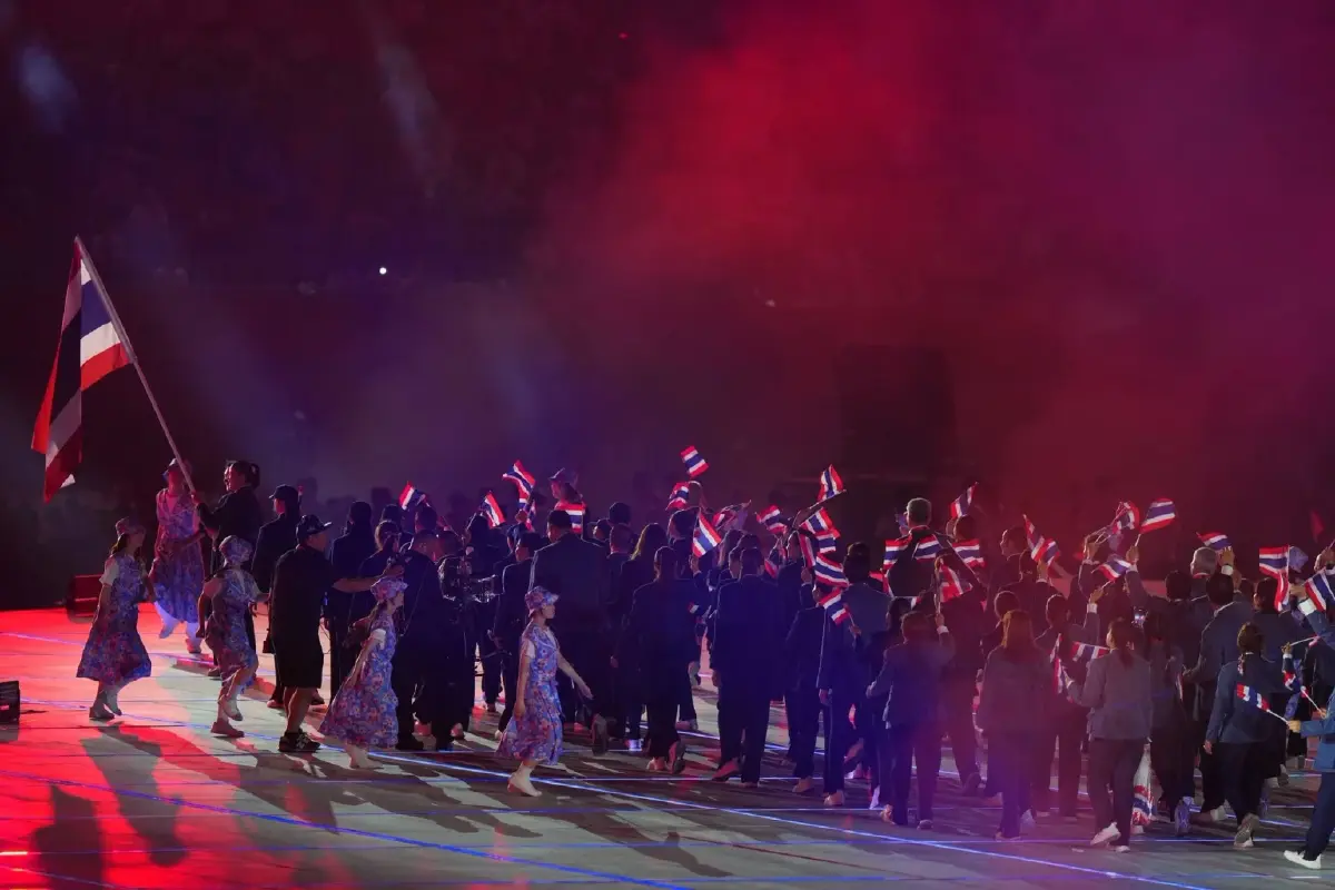 เปิดฉากแล้ว! พิธีเปิดเอเชียนเกมส์ 2026 'ทัดดาว-เฉลิมฉาน' ถือธงชาติไทยนำขบวน