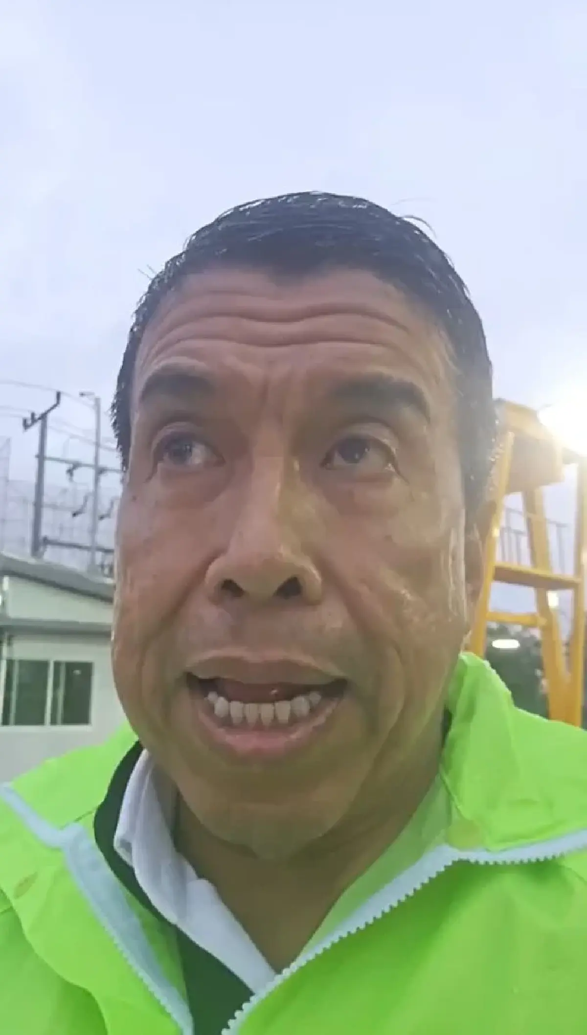 ฝนตกหนัก น้ำในคลองเต็มความจุ กทม. เร่งระบายน้ำ-ผันลงบึงหนองบอน