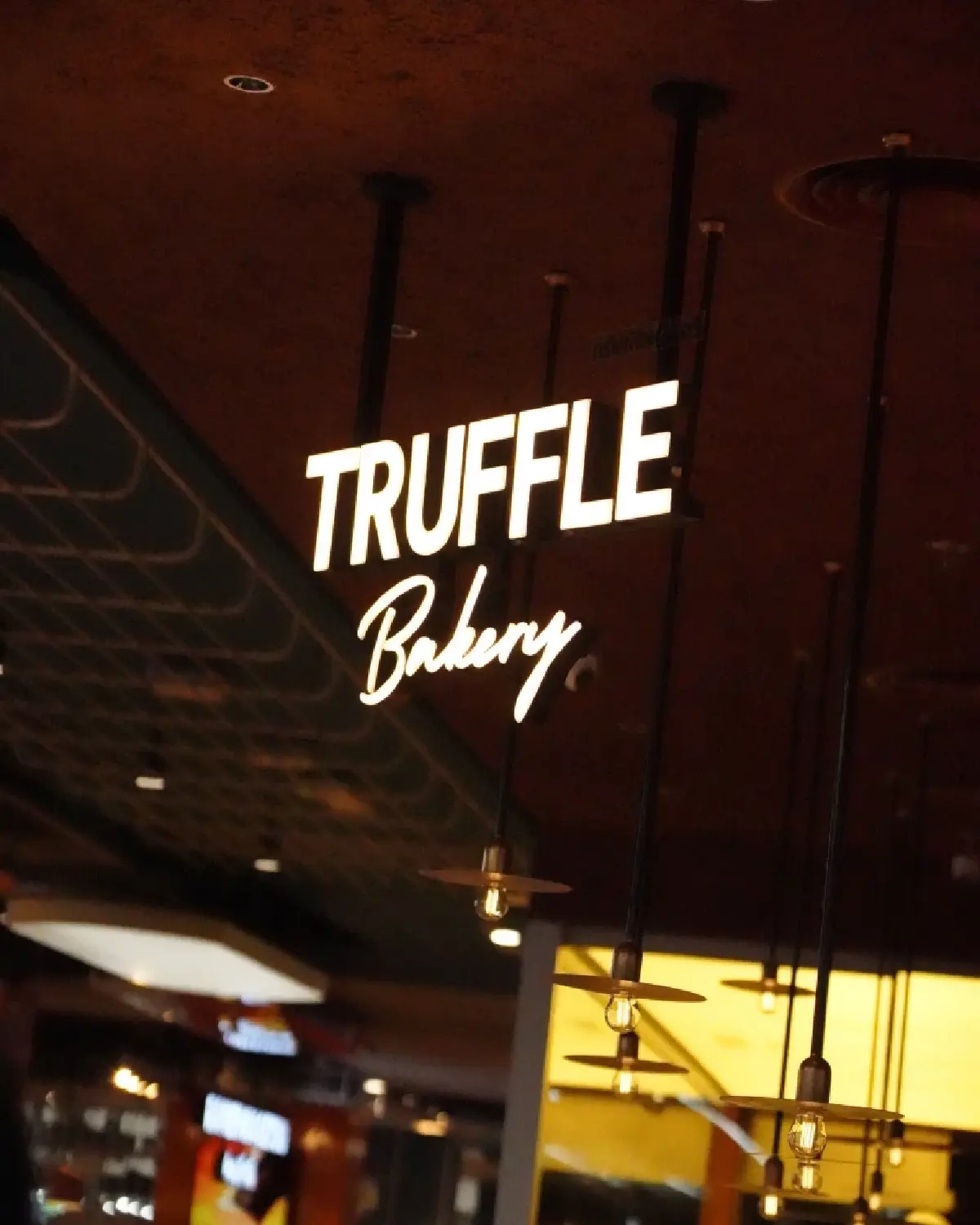 ‘Truffle Bakery’ จะเปิดมากกว่า ‘10 สาขา’ แม้ร้านเบเกอรี่เต็มเมือง มั่นใจแตกต่าง-ขายราคาหลักสิบ