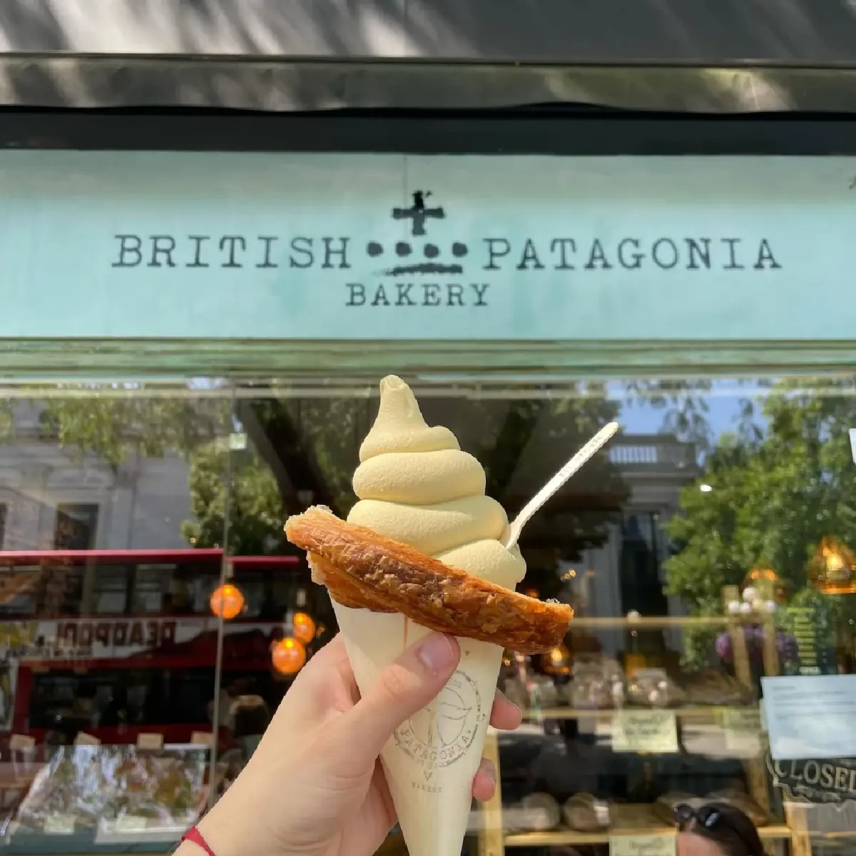 'Croissant Soft Serve' ร้านกาแฟขายได้-สายเบเกอรี่ขายดี