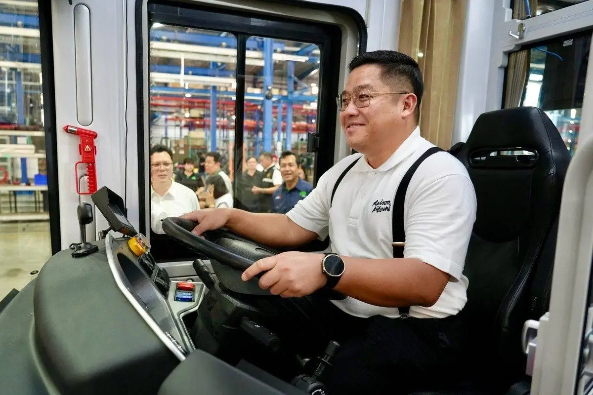 ขสมก. เปลี่ยนผ่าน 'รถเมล์ไฟฟ้า' พร้อมให้บริการ 500 คัน มี.ค.ปีหน้า