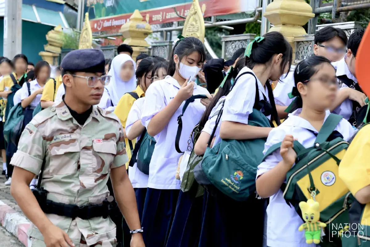 โรงเรียนเทพศิรินทร์ นนทบุรี เปิดเรียนวันแรก หลังเหตุกราดยิงสะเทือนขวัญ
