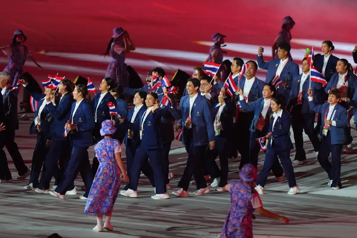 เปิดฉากแล้ว! พิธีเปิดเอเชียนเกมส์ 2026 'ทัดดาว-เฉลิมฉาน' ถือธงชาติไทยนำขบวน
