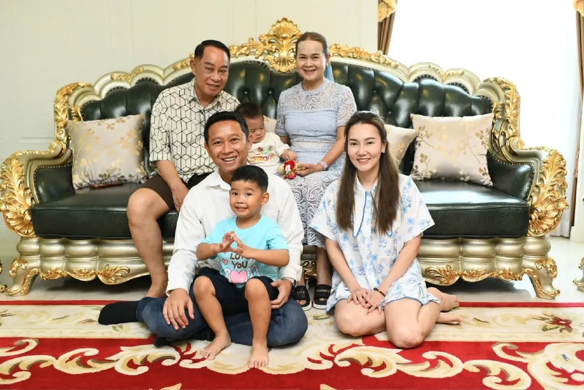 'เอกราช' พลิกชะตา 'น้ำเงิน' เดิมพัน 'จงอางอีสาน' ยึด อบจ.ขอนแก่น