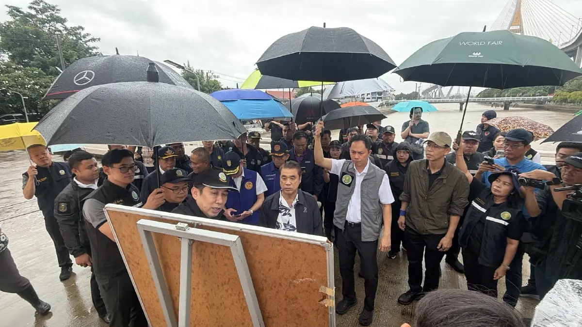 'สุริยะ' กำชับกรมชลประทานเร่งระบายน้ำแก้ปัญหาน้ำท่วมขังเต็มกำลัง