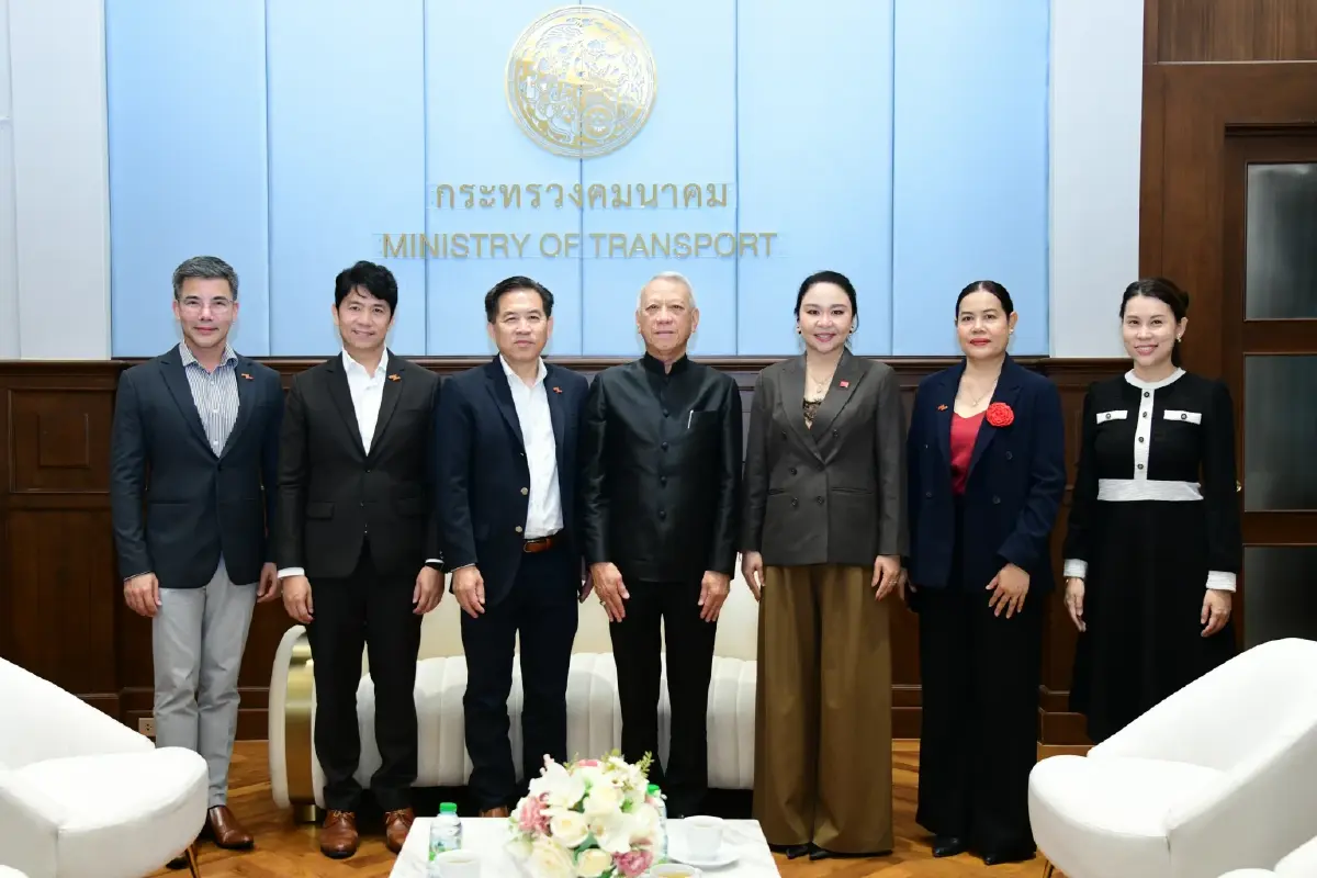 'พิพัฒน์' หารือ 'ไทยเวียตเจ็ท' หนุนขยายรูทบินเมืองรองเชื่อมอินเตอร์