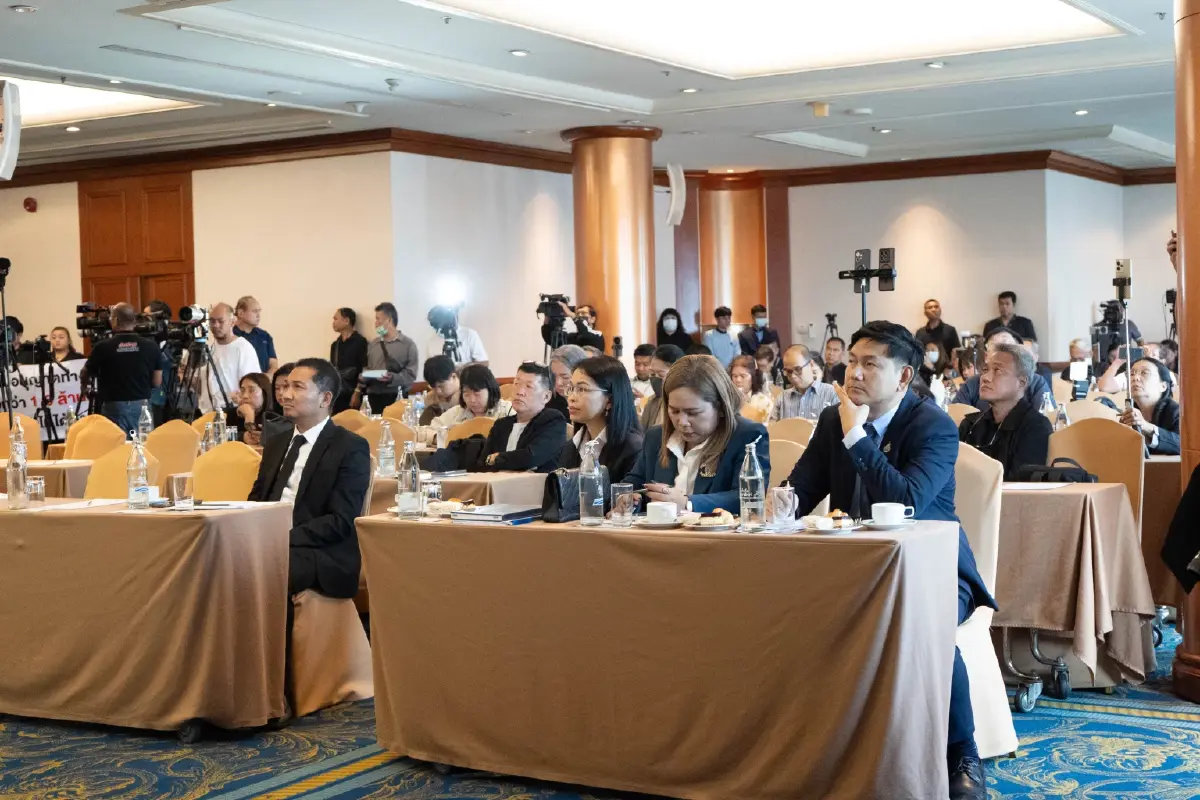 ‘ฟิวร์เจอร์ สกาย’ แถลงทวงค่าจ้าง 715 ล้าน ลั่นเดินหน้า e-WorkPermit