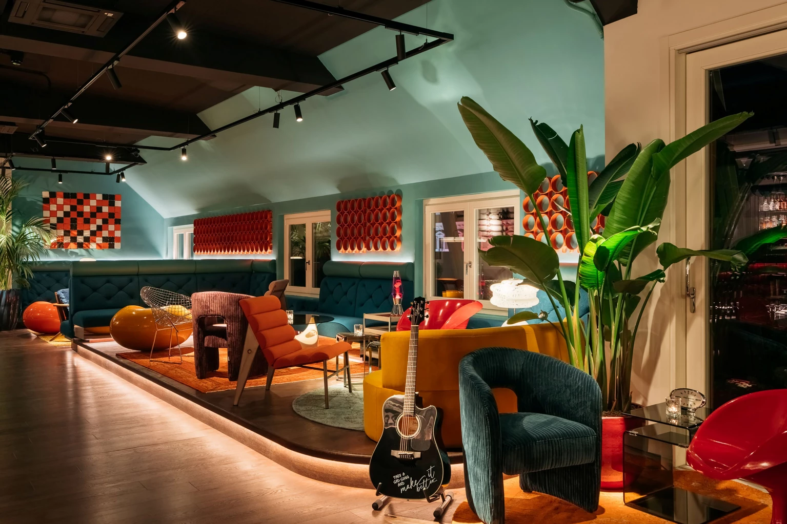 AWC ผนึก IHG ปักธงแบรนด์โรงแรมใหม่ ‘Ruby’ ย่านสีลม-สาทร แห่งแรกในไทยและเอเชียแปซิฟิก