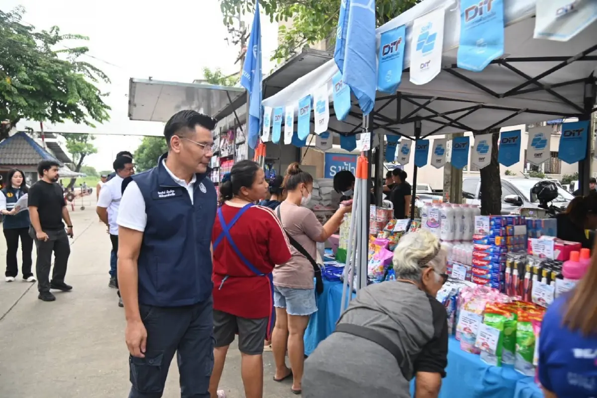 กางปฏิทิน 'ธงฟ้าสู้ภัยน้ำท่วม' 20 จุดทั่วกรุง สินค้าลดสูงสุด 62%