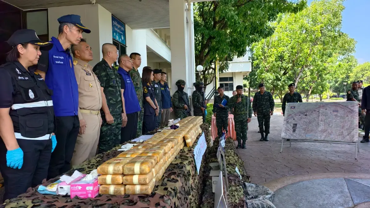 กองกำลังสุรศักดิ์มนตรี ยึดยาบ้าเกือบ 6 แสนเม็ด ครั้งแรกรูปนกอินทรีย์