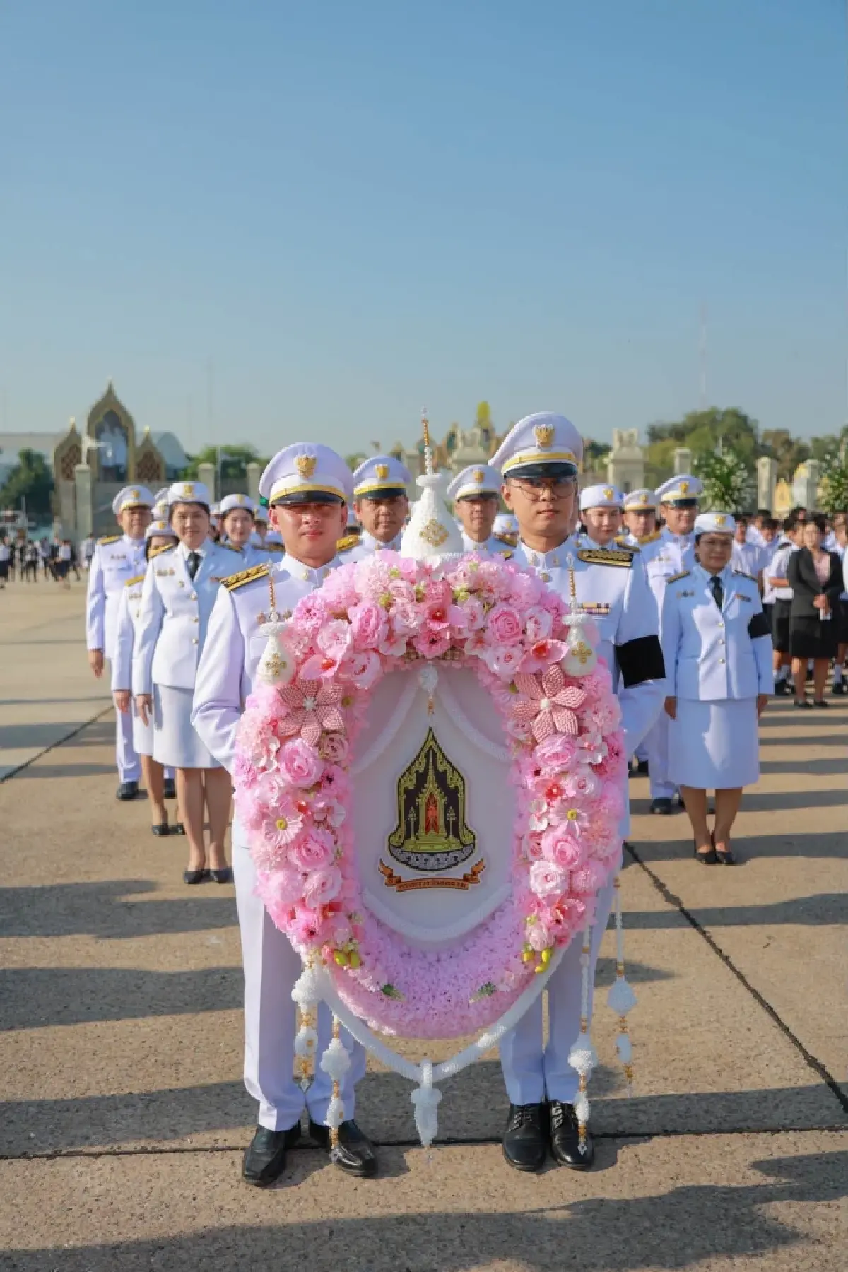 วางพวงมาลาถวายบังคมพระบรมราชานุสรณ์ รัชกาลที่ 5 วันปิยมหาราช 2569