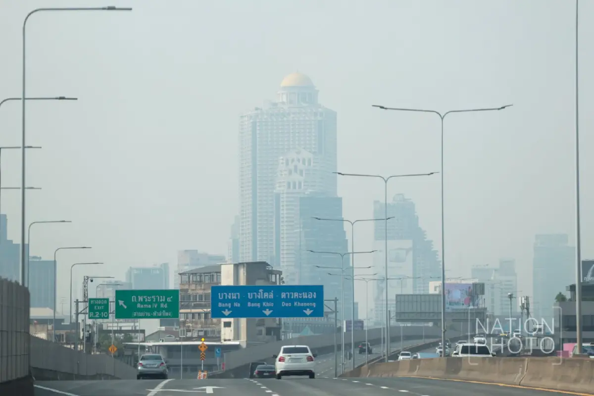 กทม. เช้านี้ฟ้ามืดครึ้ม ความชื้นพุ่ง 91% เตือนพายุฝนถล่มบ่าย 40%