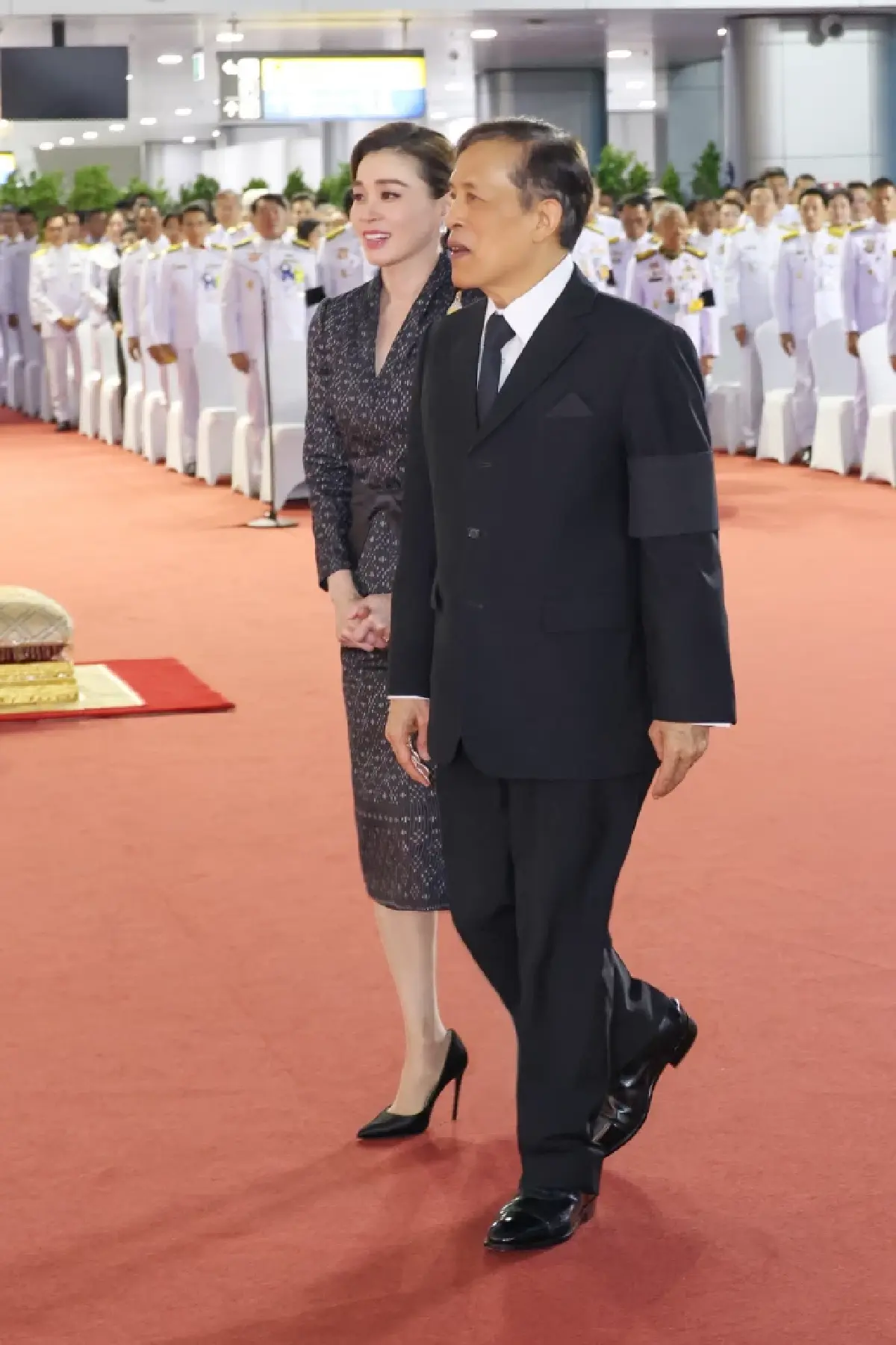 ในหลวง-พระราชินี เสด็จฯ ไปทรงเปิด ‘สถานีกลางกรุงเทพอภิวัฒน์’